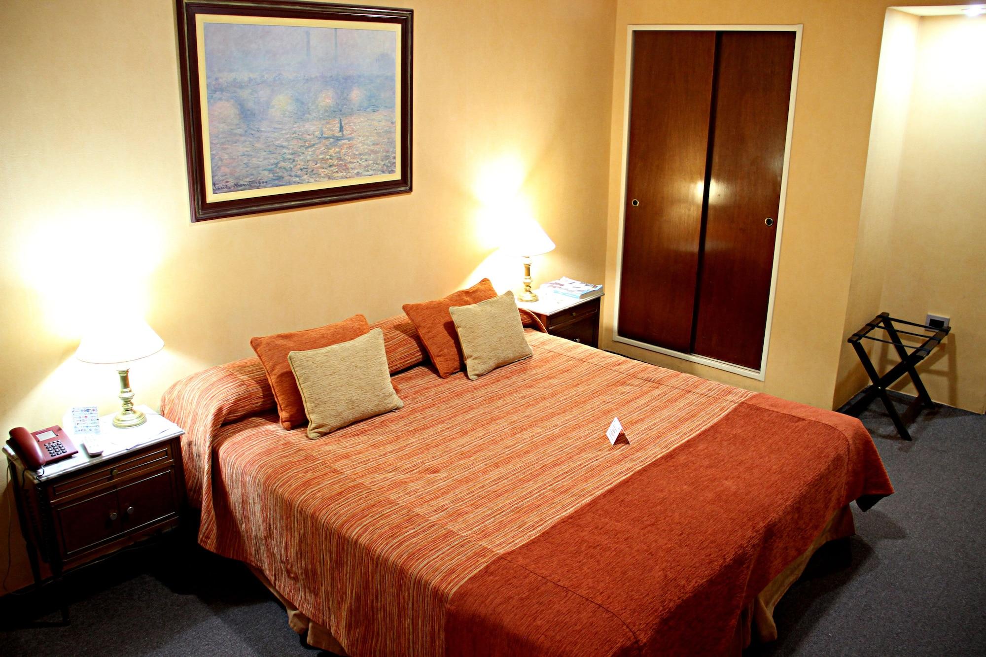 Hotel Francia San Miguel de Tucumán Екстериор снимка