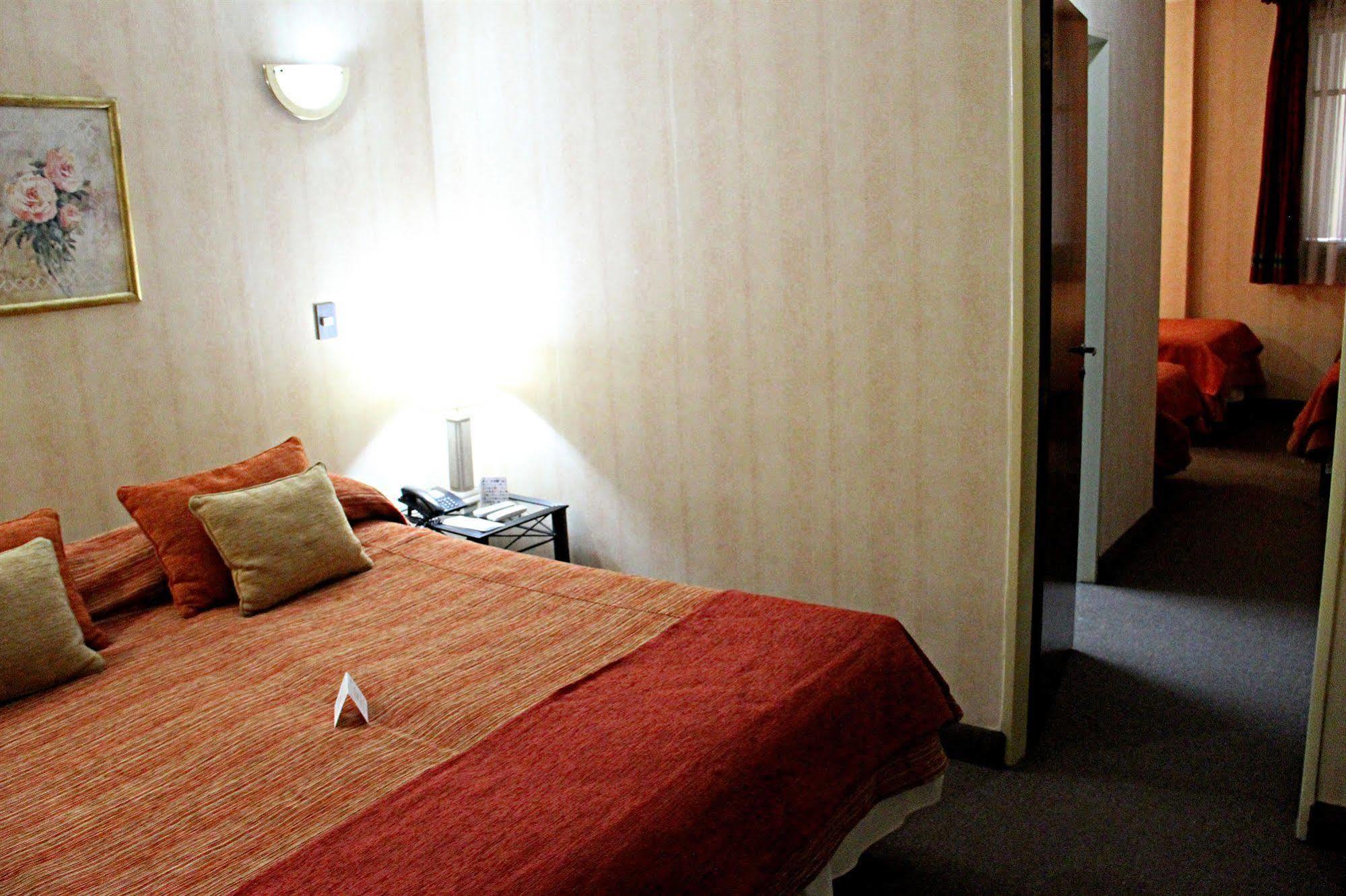 Hotel Francia San Miguel de Tucumán Екстериор снимка